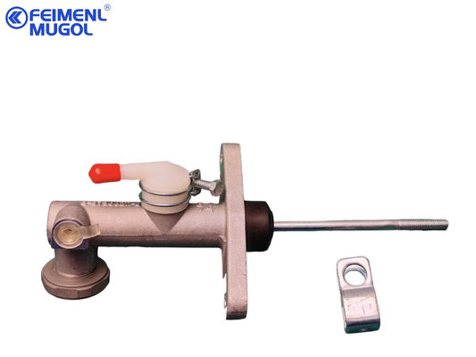 FEIMENL MUGOL ISUZU 600P 4KH1 CLUTCH MASTER CYLINDER 8-97300211, Diesel rem onderdelen